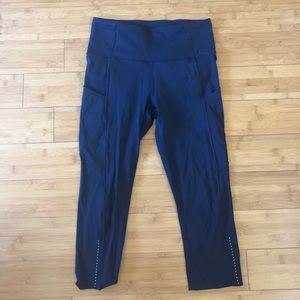 Lululemon Navy Cropped Pocketed Leggings